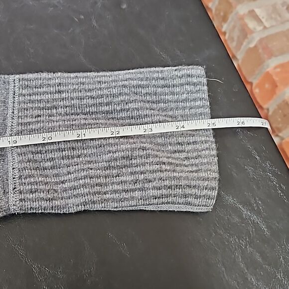 Prana Women's Lucia grey mock neck wool blend sweater pullover size S casual - Picture 10 of 10